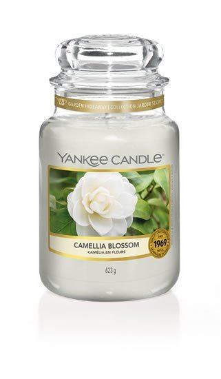 Levně YANKEE CANDLE Camellia Blossom svíčka 623g