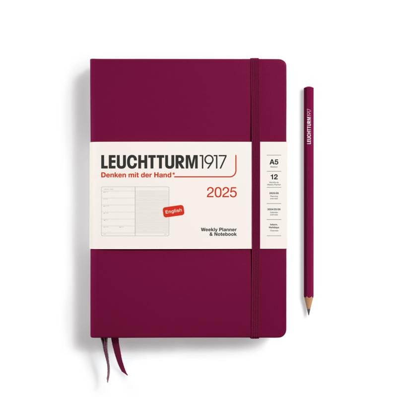 Levně Leuchtturm1917 Weekly Planner &amp; Notebook Medium (A5) 2025 Port Red