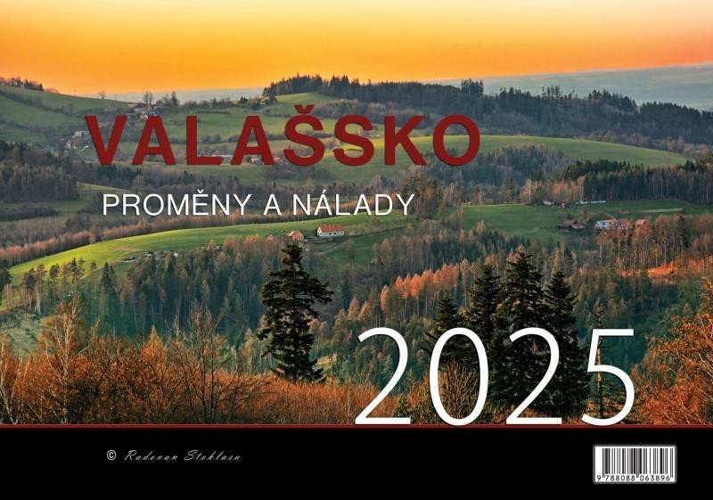 Levně Kalendář 2025 Valašsko/Proměny a nálady - nástěnný - Radovan Stoklasa