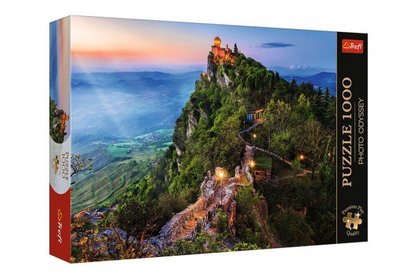Levně Puzzle Premium Plus - Photo Odyssey: Cesta Tower,San Marino 1000 dílků 68,3x48cm v krabici 40x27x6cm