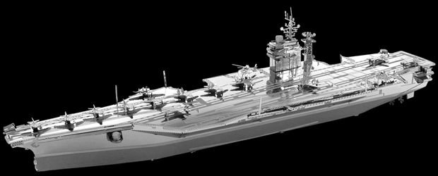 Levně Piatnik Metal Earth BIG USS T. Roosevelt