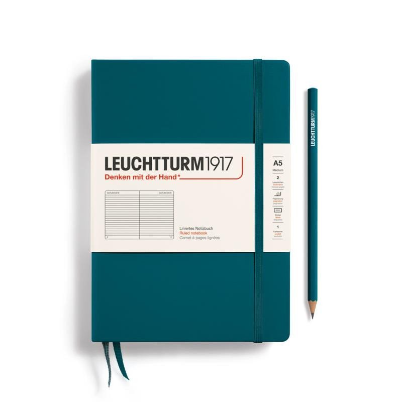 Levně Leuchtturm1917 Zápisník Pacific Green Medium A5 linkovaný