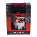 Stranger Things Dárkový set (hrnek a ponožky)