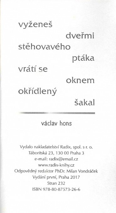 Náhled Vyženeš dveřmi stěhovavého ptáka, vrátí se oknem okřídlený šakal