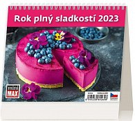 Kalendář 2023 - MiniMax Rok plný sladkostí - stolní
