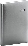 NOTIQUE Denní diář Balacron 2025, stříbrný, 15 x 21 cm