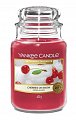 YANKEE CANDLE Cherries on Snow svíčka 623g