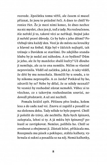 Náhled Rodina a jiné regály - Příběhy pod rouškou