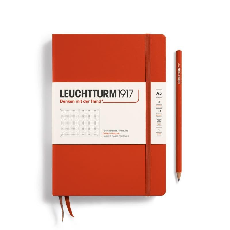 Levně Leuchtturm1917 Zápisník Fox Red Medium A5 tečkovaný