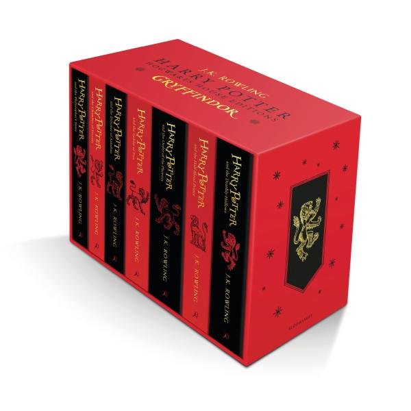 Levně Harry Potter Gryffindor House Editions Paperback Box Set - Joanne Kathleen Rowling