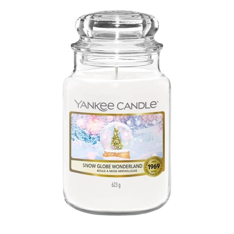 Levně YANKEE CANDLE Snow Globe Wonderland svíčka 625g